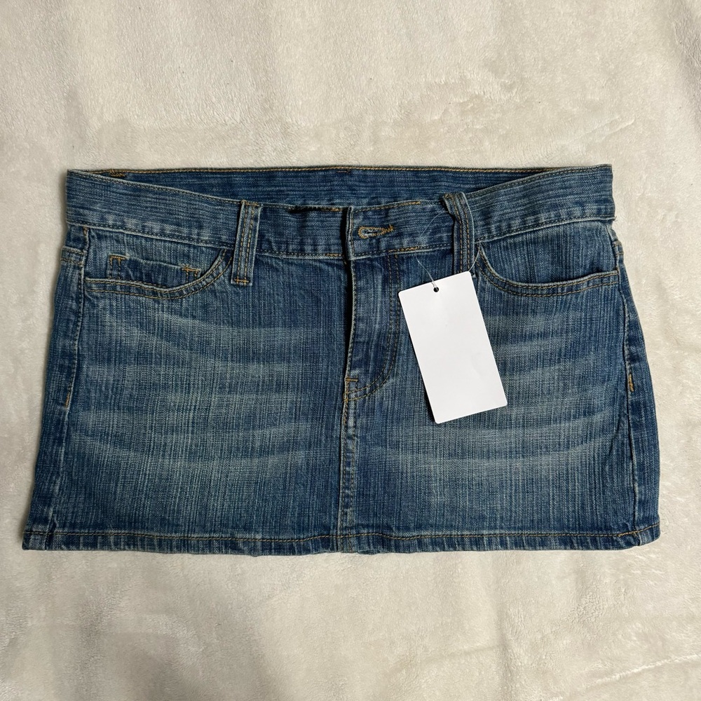 Brandy Melville Low Rise Mini Denim Skirt